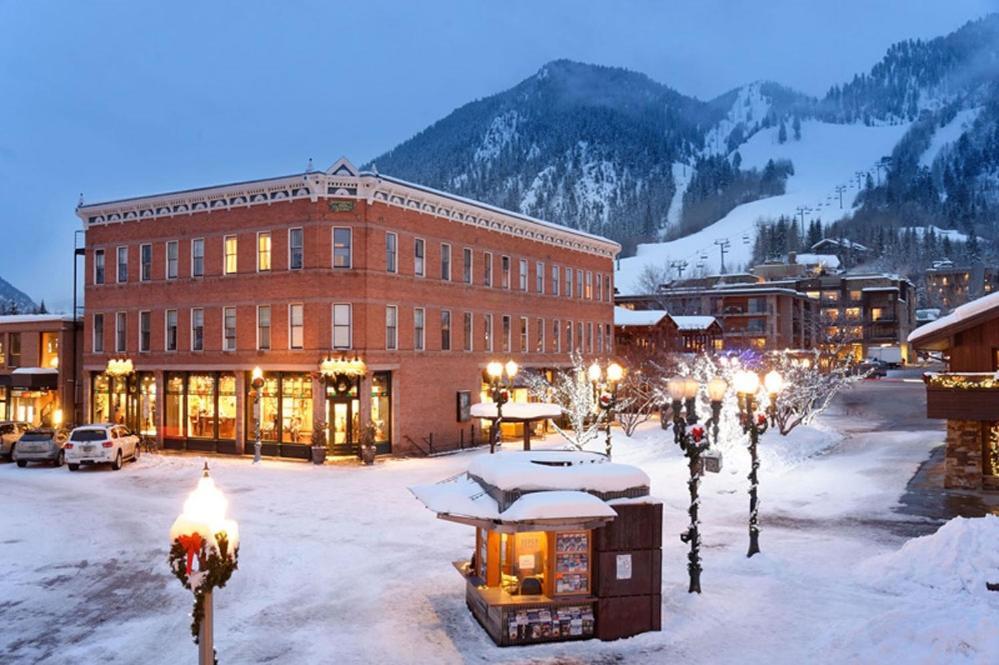 Independence Square 210, Beautiful Studio With Kitchenette, Great Location In Downtown Aspen Hotel Exterior photo